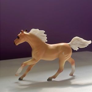Breyer Palomino horse